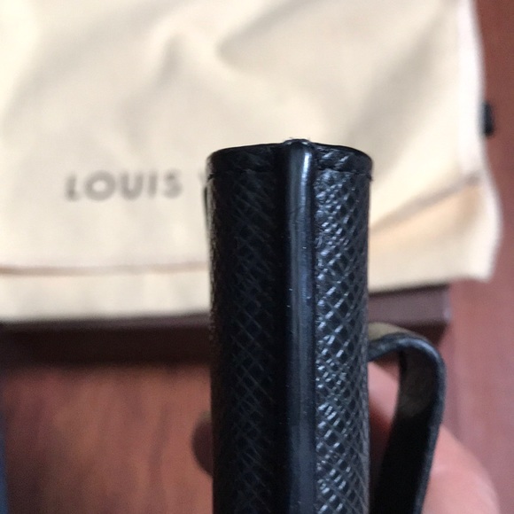 Louis Vuitton Phone Case/Card Case - Picture 12 of 13